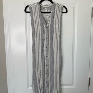 GAP Sleeveless Dress